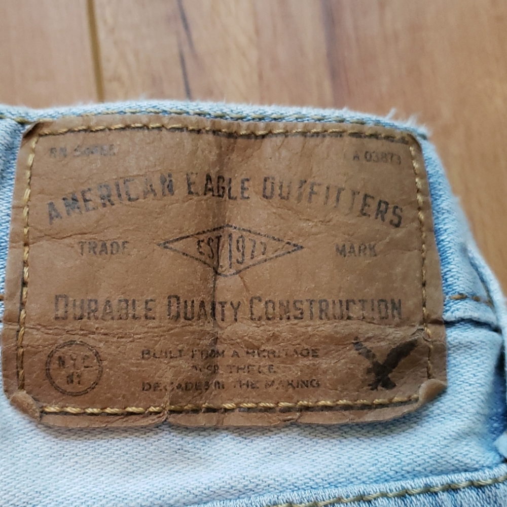 American Eagle jeans - Picture 2 of 4
